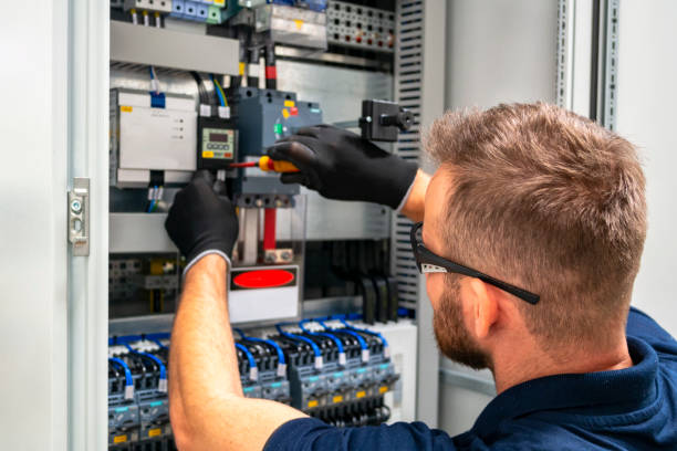 Best Affordable Emergency Electrician  in Gleed, WA