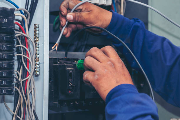 Best Local Electrician Companies  in Gleed, WA